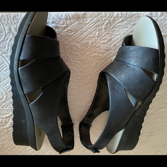 Ladies wedge shoes - Picture 5 of 5